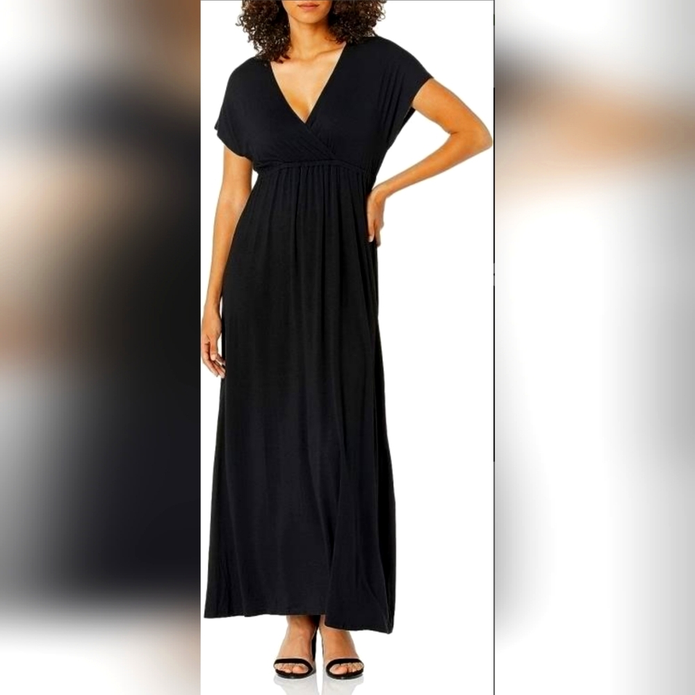 Surplice vneck flowy maxi dress - size M BNWT